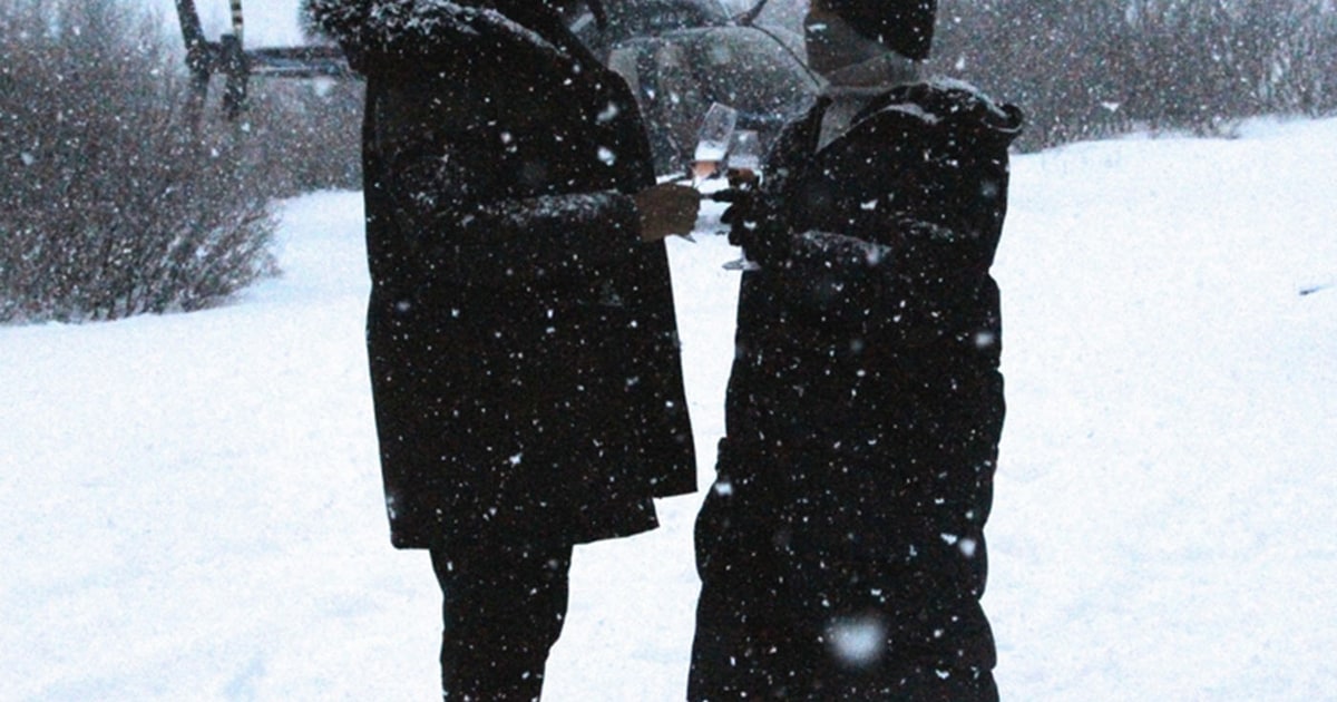 Beyonce Rocks a Bikini, Plays in the Snow With Jay Z on Iceland Trip