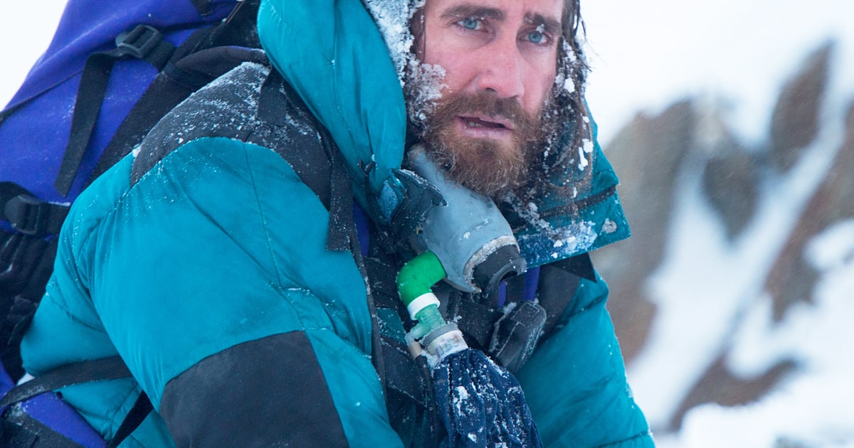Everest Review Jake Gyllenhaal's Drama Is "NailBiting," 3 1/2 Stars