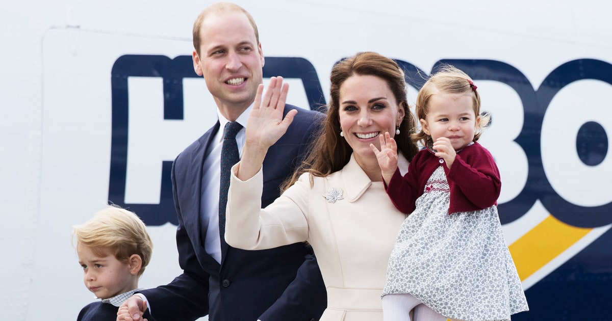 duchess kate prince william 39 s 2016 family christmas card night before christmas rings