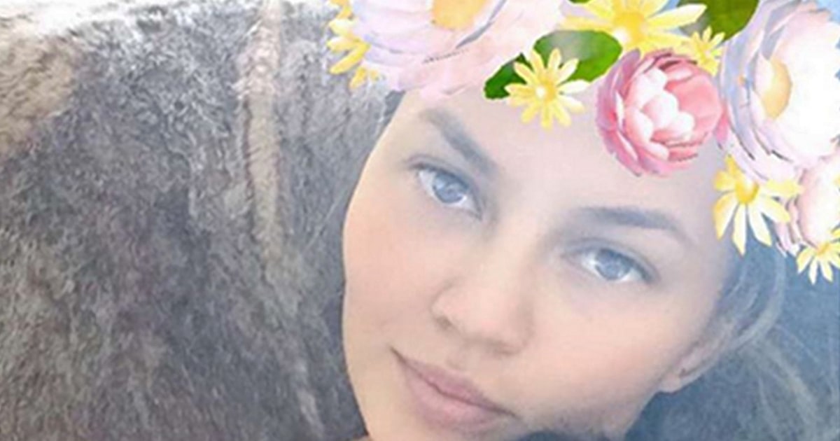 How to Recreate the Flower Crown From Snapchat for Halloween Us Weekly