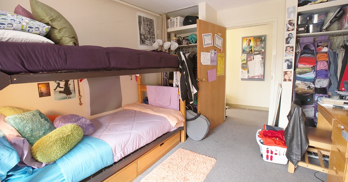 UCLA Student Writes Most Intense Letter to Future Roommates Us Weekly