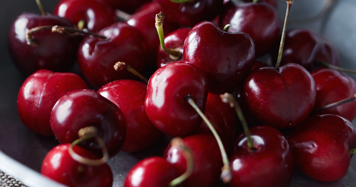 Cherries The 32 Healthiest Foods You Can Eat Men's Journal