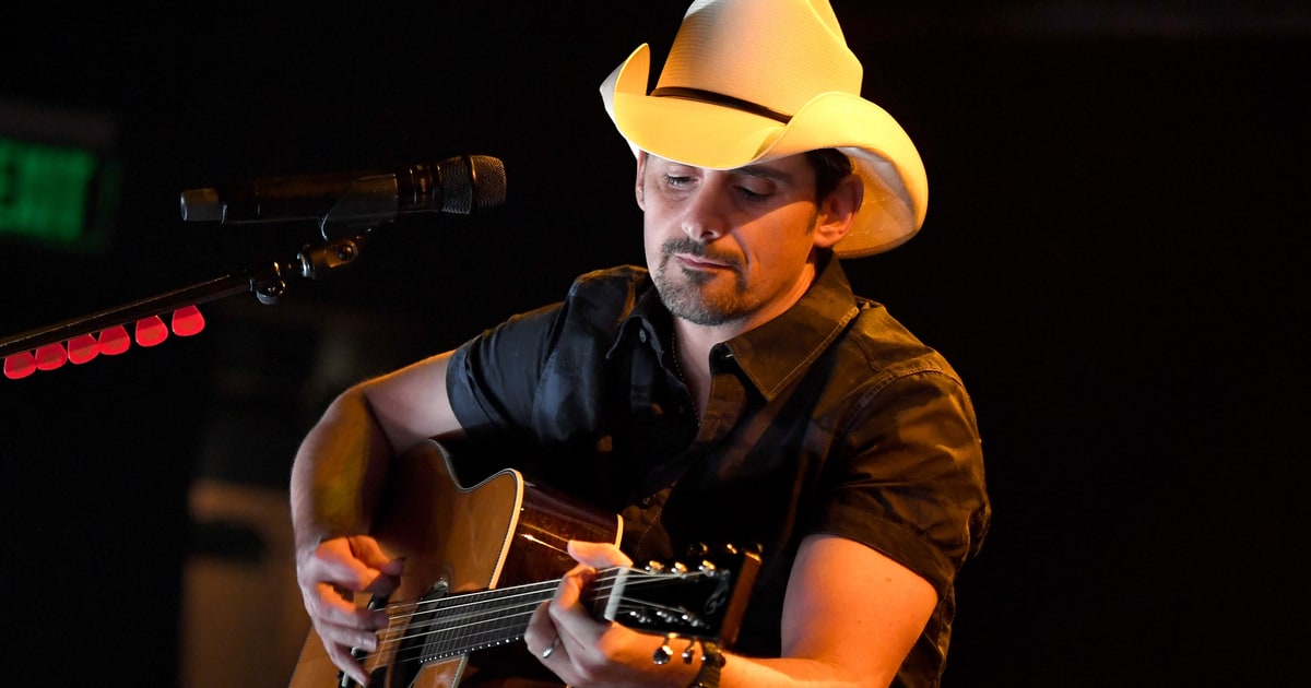 Brad Paisley Life Amplified World Tour February Brad Paisley Life Amplified World Tour February