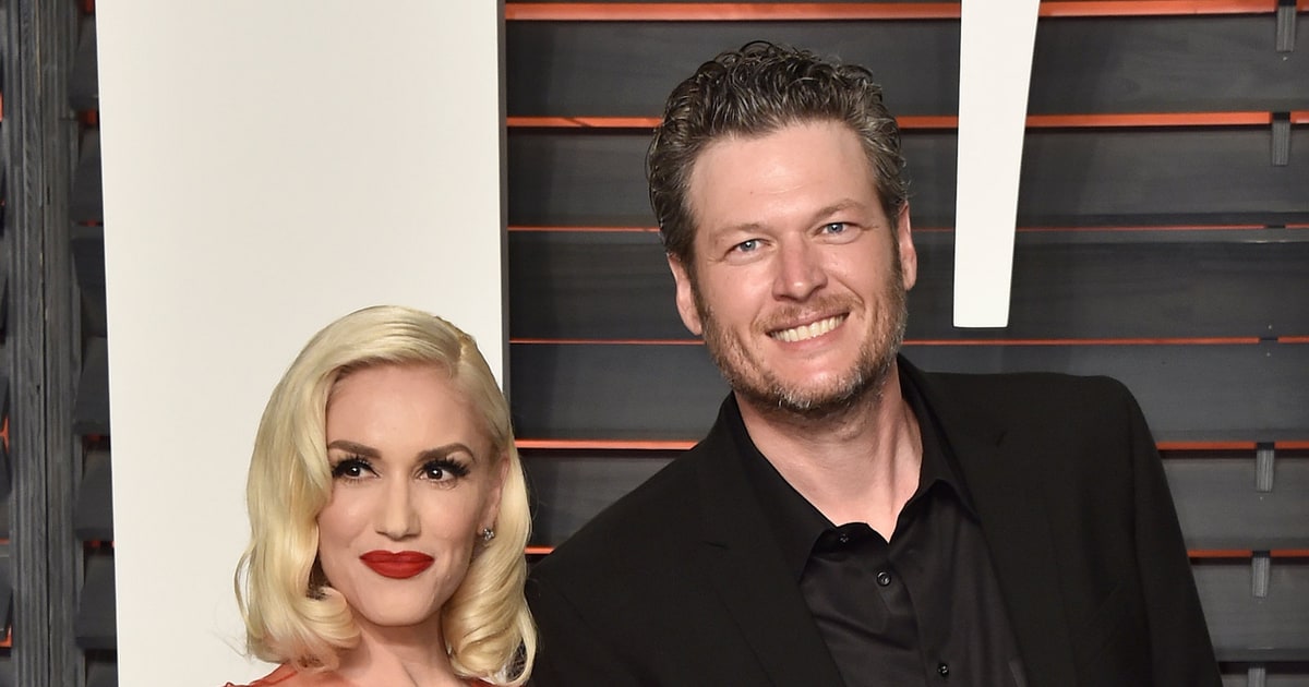 Gwen Stefani, Blake Shelton Kiss, Spend Thanksgiving With Family Us