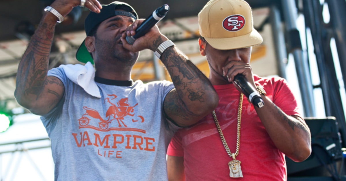 Dipset Onstage and Behind the Scenes at the 2012 Rock the Bells Music