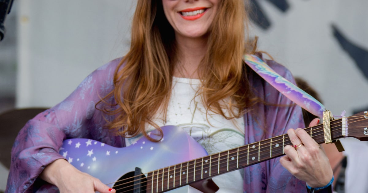 Jenny Lewis Shares Nashville Inspiration For New Album