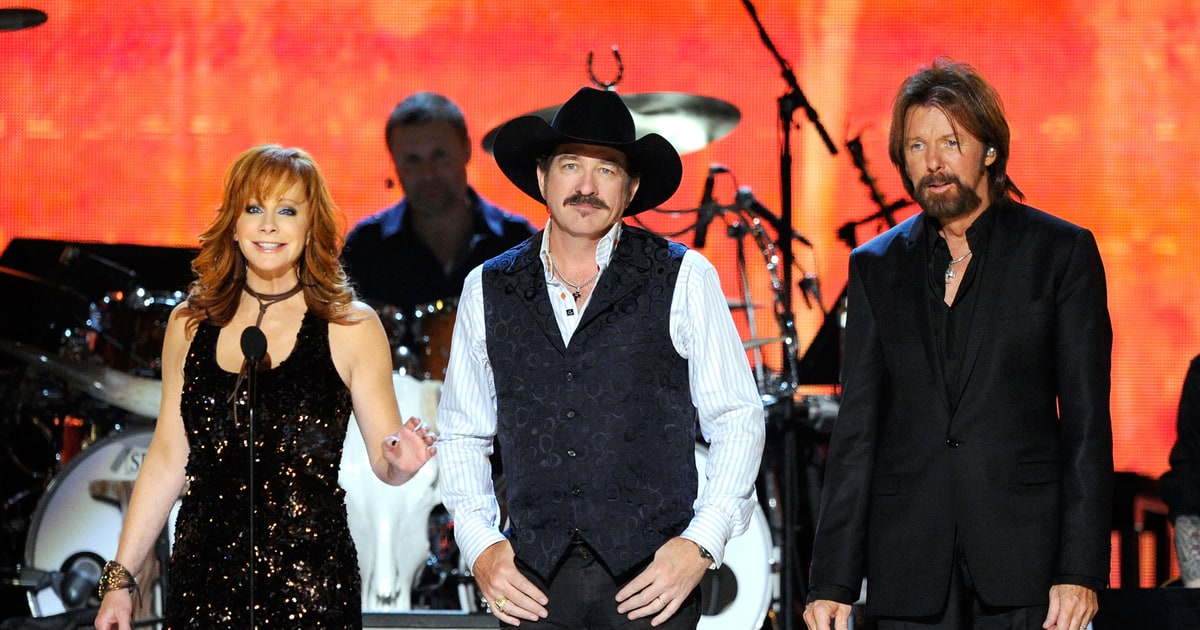 Reba, Brooks and Dunn Reunite for Las Vegas Residency Rolling Stone