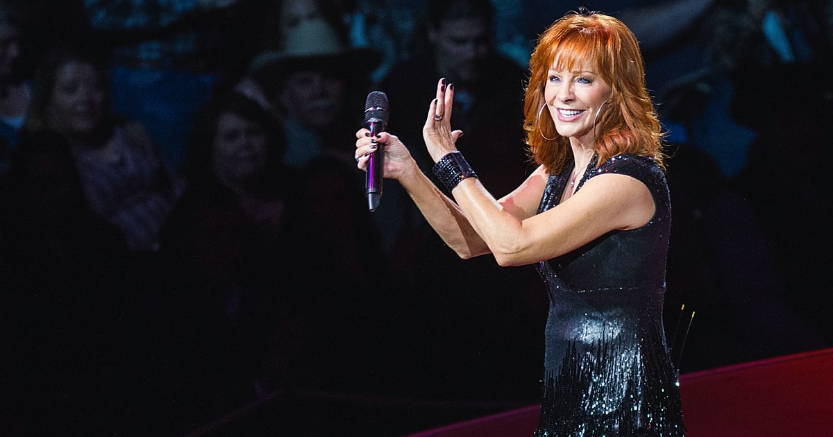 2015 San Antonio Rodeo Reba At 60 The Country Queen S