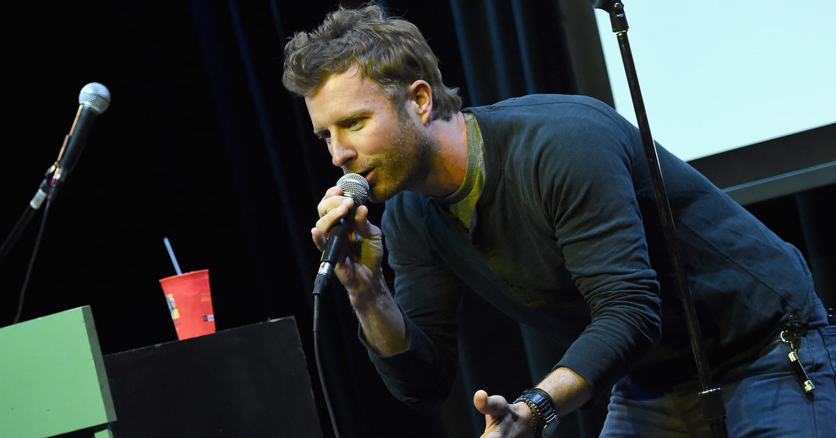 Quot I Ll Be The Moon Quot Dierks Bentley S 15 Sexiest Songs
