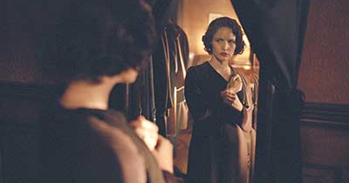 jennifer jason leigh road to perdition roadtoperdition gallery jennifer jason leigh in quot the jennifer jason leigh road to perdition roadtoperdition gallery jennifer jason leigh in quot the