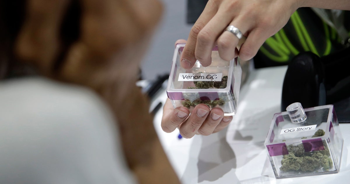 Legalized Pot Nevada's First Night With Recreational Weed Rolling Stone