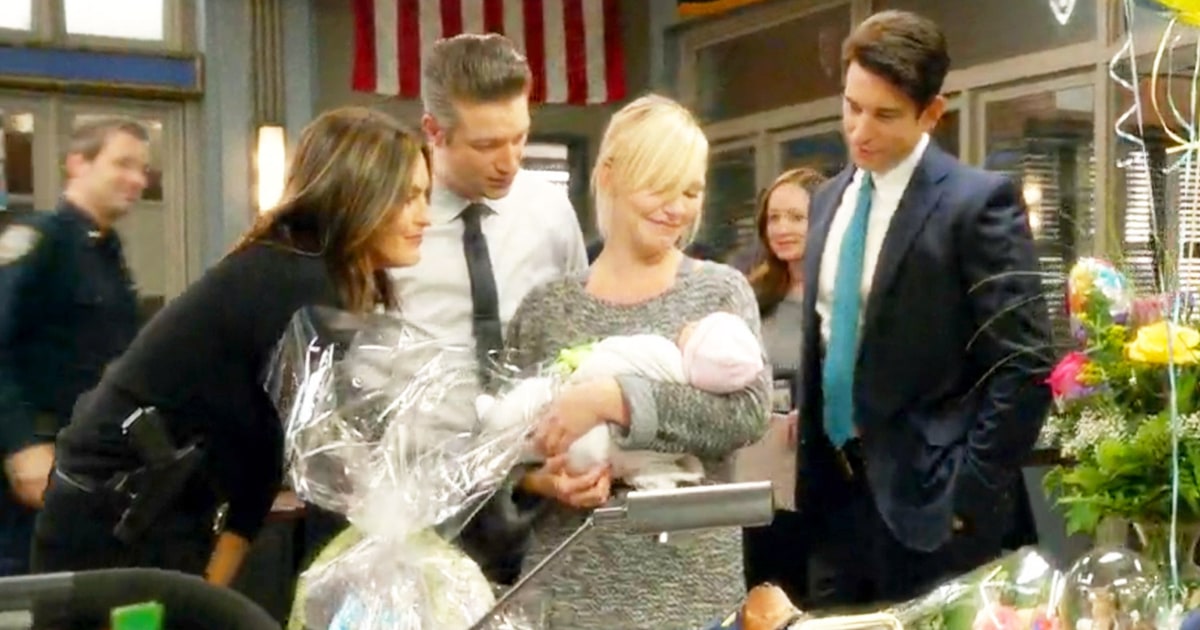 Law & Order: SVU's Rollins Awkwardly Debuts Her Baby to ...