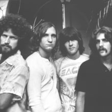 Hear Eagles Perform a Rousing Live Version of 'Hotel California'