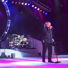 Watch Foreigner Reunite With Three Members for First Time in 37 Years