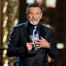 Robin Williams' Widow Pens Essay Detailing Comedian's Dementia Struggle