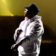 See Jay-Z Pay Tribute to Chester Bennington With 'Numb/Encore' at V Fest