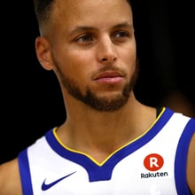 Donald Trump Rescinds Stephen Curry's White House Invite, LeBron James Calls Trump 'Bum'