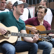 See Easton Corbin Help U.S. Veterans Group at Surprise Michigan Visit