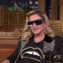 Watch Madonna Give Jimmy Fallon Mud Mask, Talk Obama Meeting