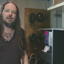 How I Play: Korn's Jonathan Davis
